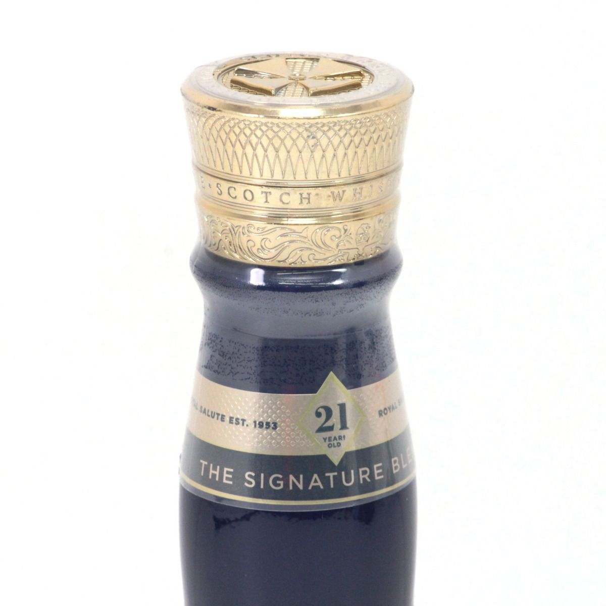 ロイヤルサルート 21年 青陶器 未開栓 - メルカリ