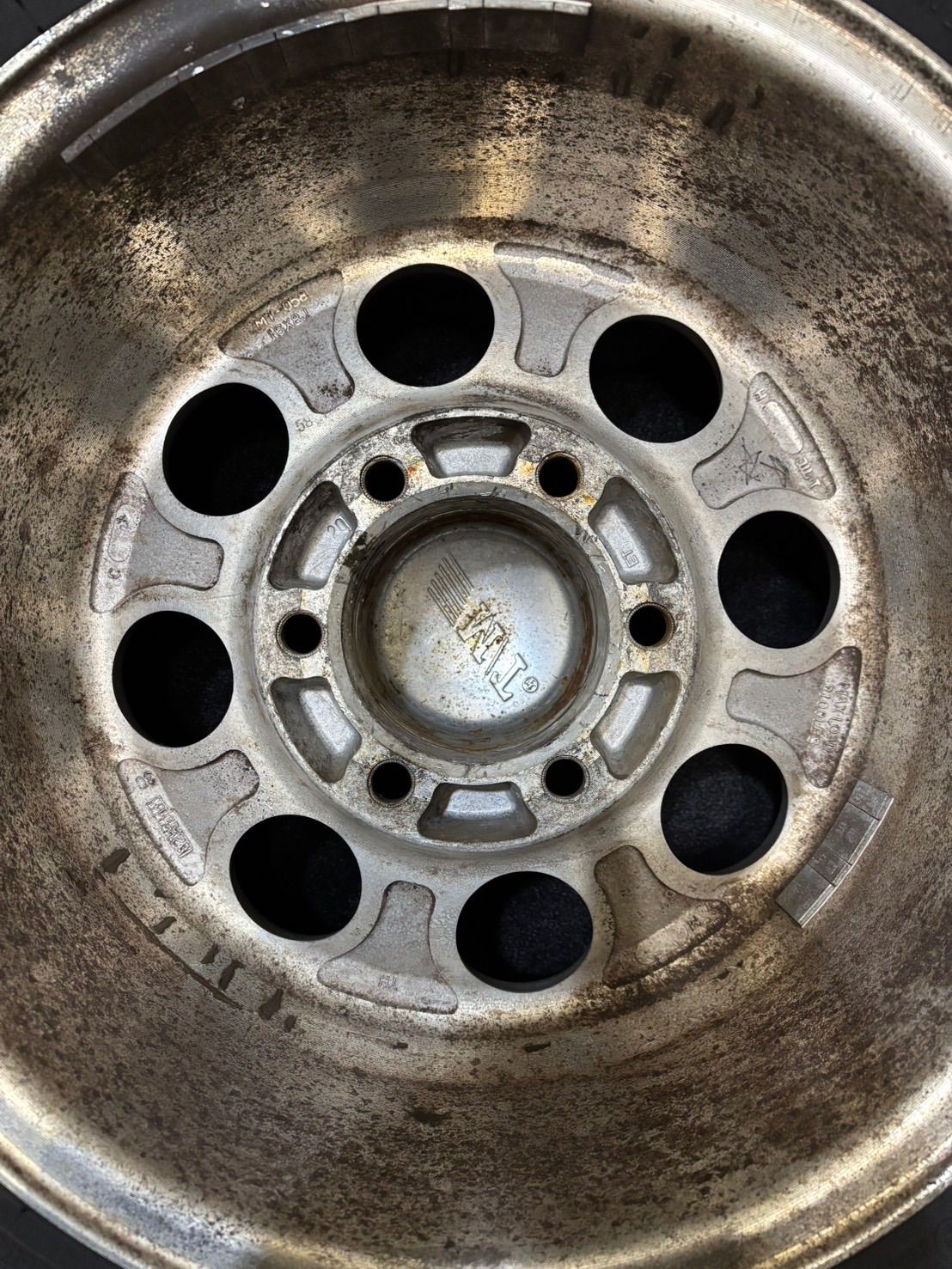 22年製 ミッキートンプソン