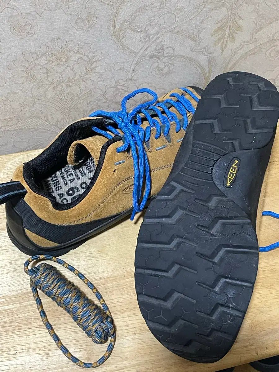  キーン ジャスパー キャメル 250 登山靴 トレッキングシューズ アウトドアシューズ