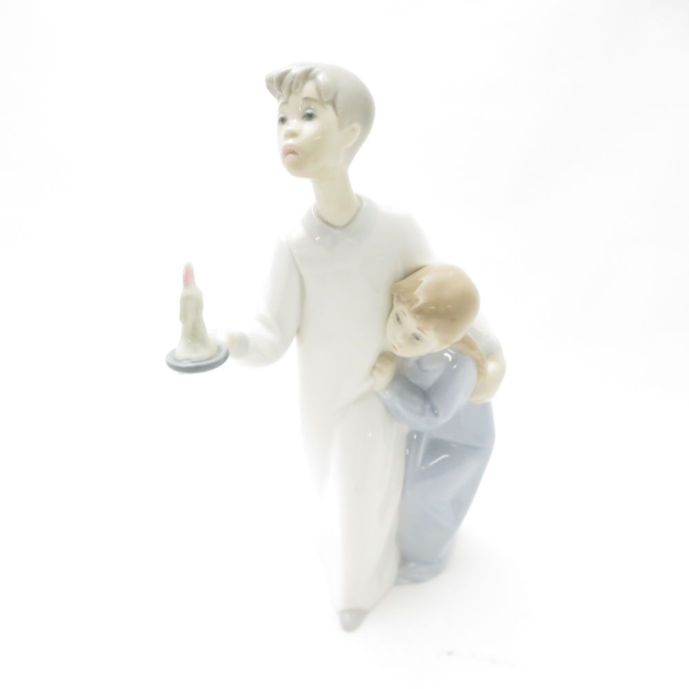 LLADRO (リヤドロ) フィギュリン ナイトシャツの子供たち 美品 LLADRO リヤドロ ナイトシャツの子供たち(4874) フィギュリン