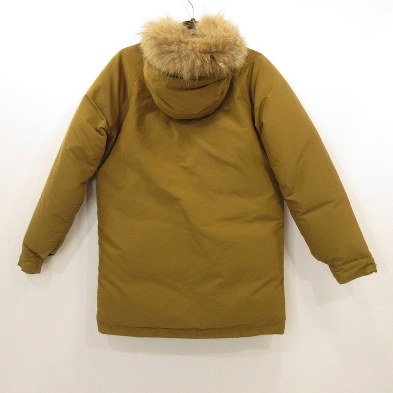 【姫路東店】 中古 Mt RAINIER DESIGN | マウントレイニアデザイン ダウンジャケット 60/40クロス 700030681 カーキ サイズ：S 【92】 姫路東店】 中古 Mt RAINIER DESIGN | マウントレイニアデザイン