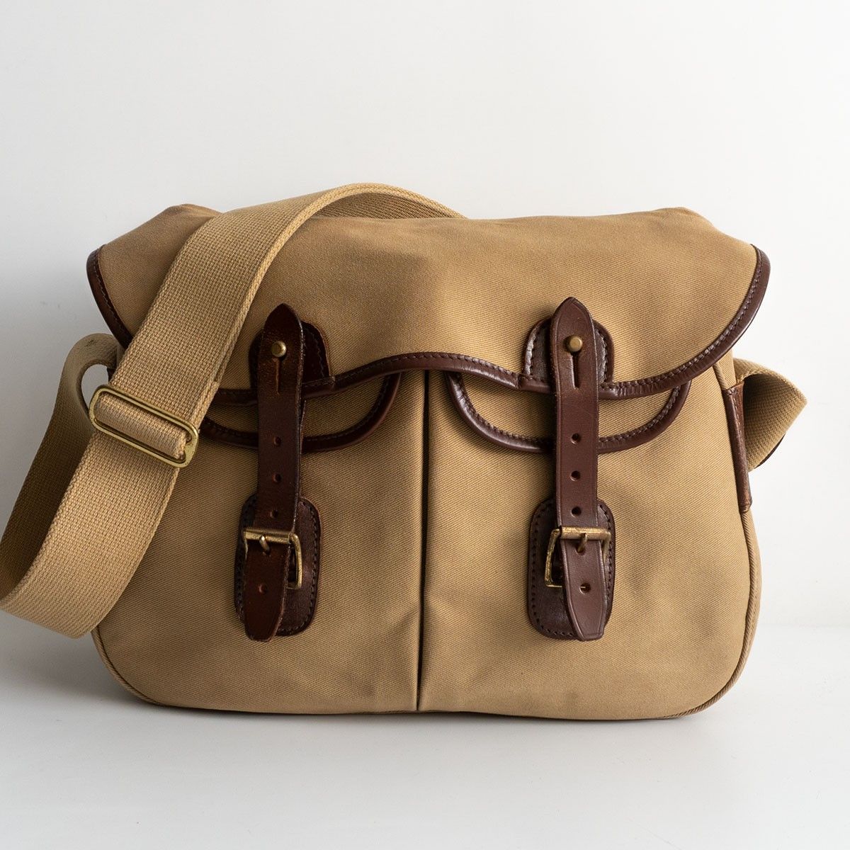 雰囲気抜群】BRADY【ARIEL TROUT SMALL ショルダーバッグ】アリエル