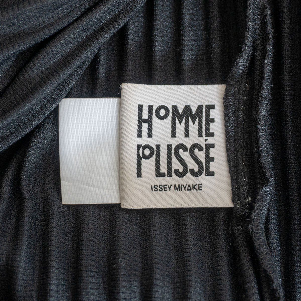美品】 HOMME PLISSE ISSEY MIYAKE【プリーツ ジャケット】3 ブラック