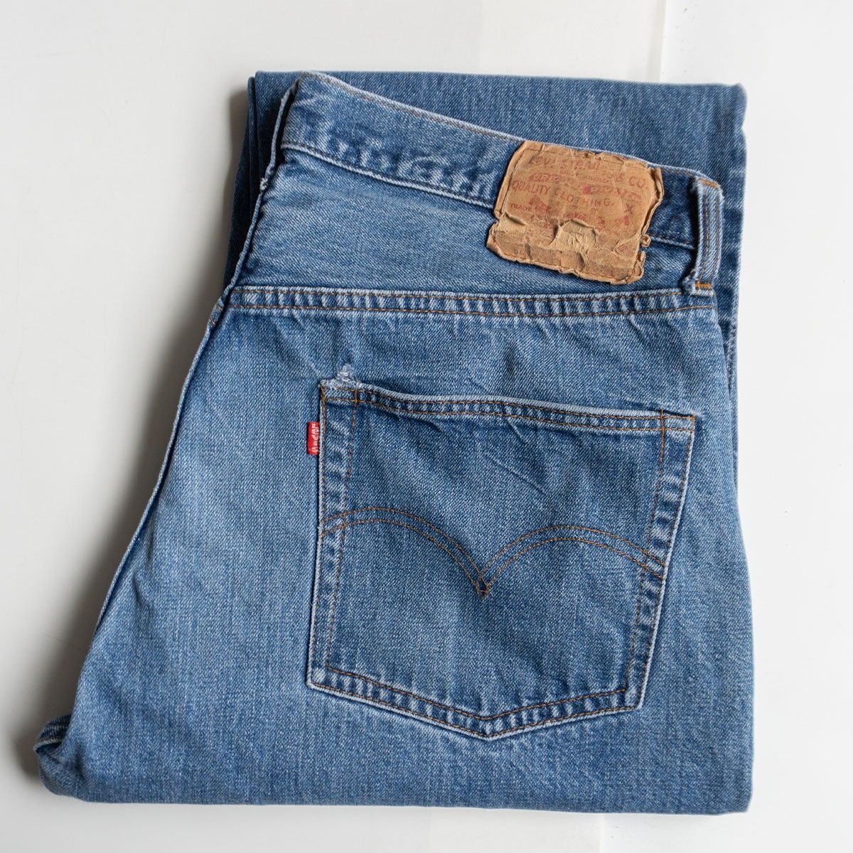 70s/66前期】 LEVI'S 【501 デニムパンツ】38×31 赤耳 ボタン裏6 70