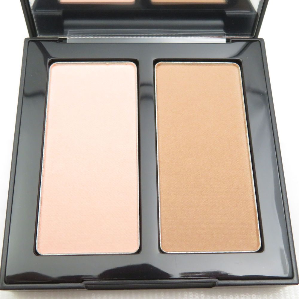 未使用 shuuemura シュウウエムラ 3D チークメイト アンズゼリー