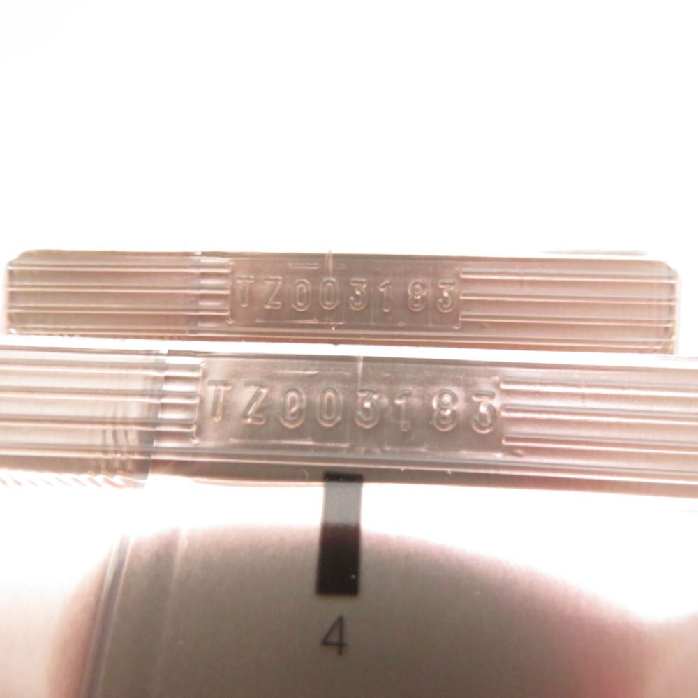 リキッドファンデーション 2点