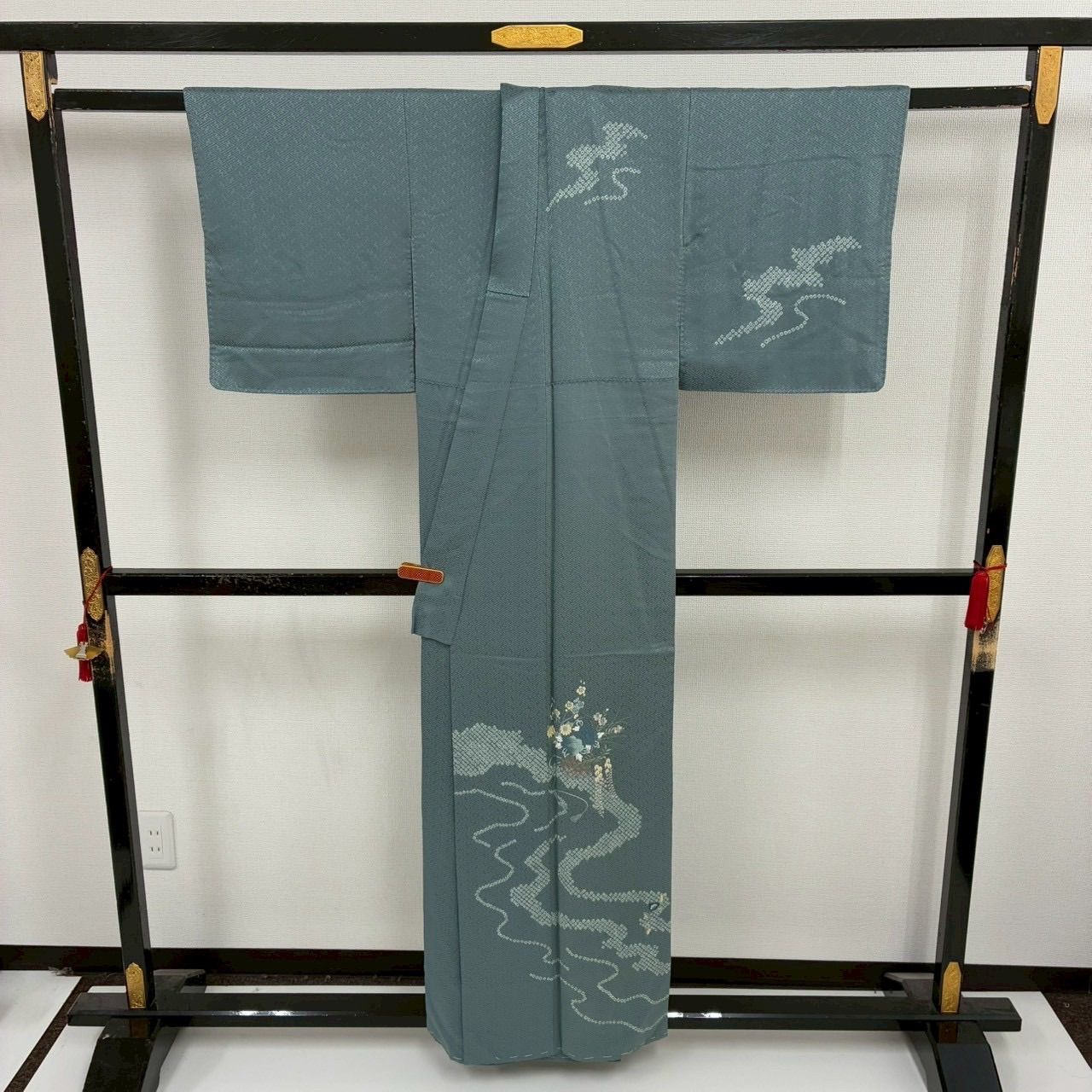 付下げ 刺繍 絞り 紋無し 紗綾形の地紋 訪問着 正絹 着物 MK-1763