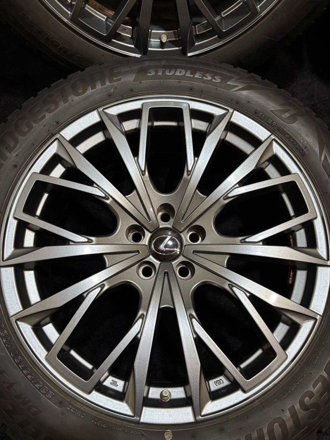  235 55 R 20 DM V 3 20年 マイスター 20インチ 8 J 27 114 5 H スタッドレス 4本 レクサス RX 空気圧センサー付 1 K 959 20インチ タイヤ ホイールセット