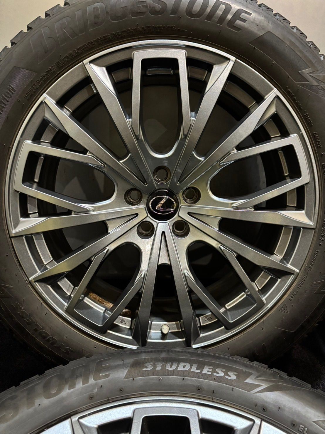 235 55 R 20 DM V 3 20年 マイスター 20インチ 8 J 27 114 5 H スタッドレス 4本 レクサス RX 空気圧センサー付 1 K 959