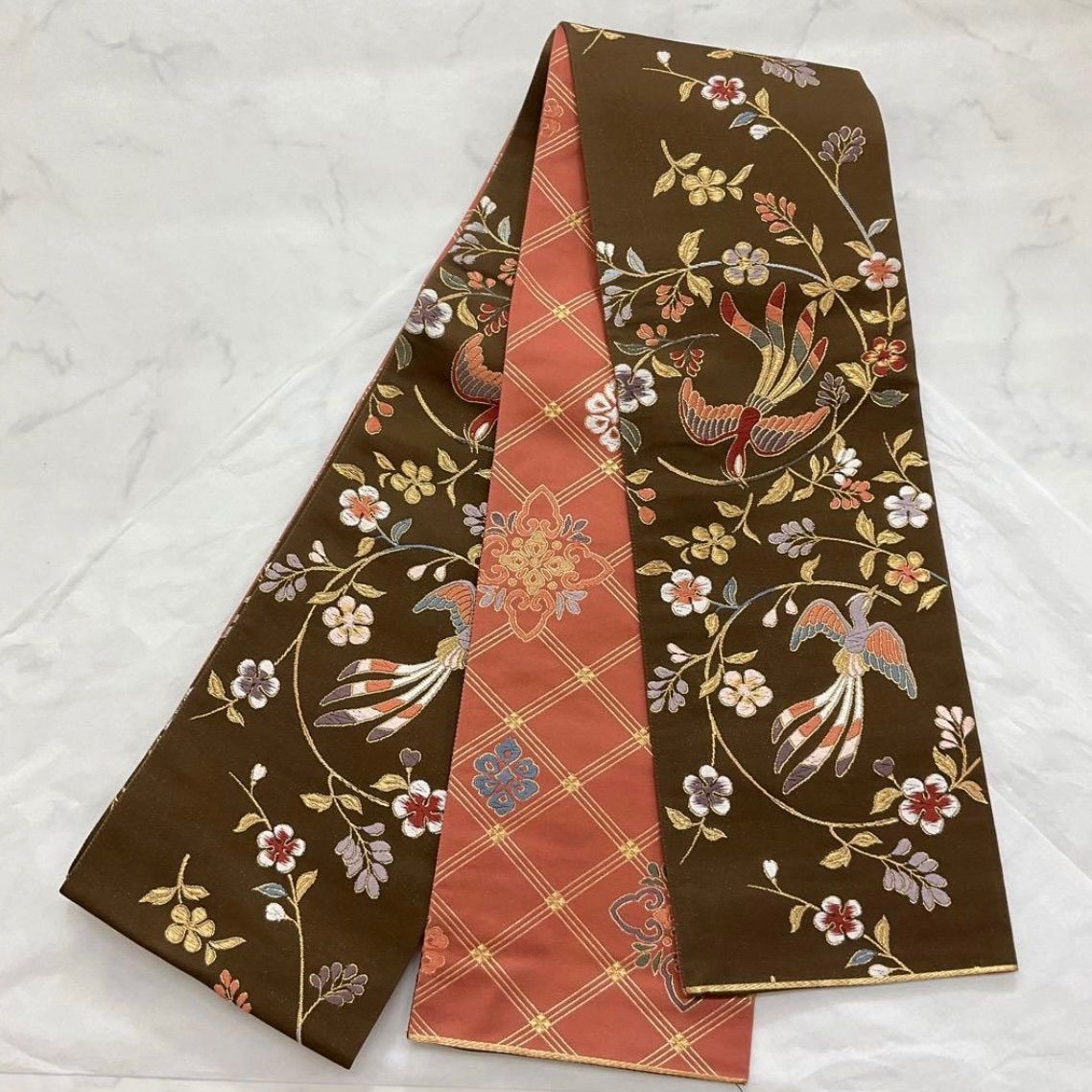 ○kimono+one○kimonoarisa○未使用同然○最高級西陣織○鳥○刺繍が