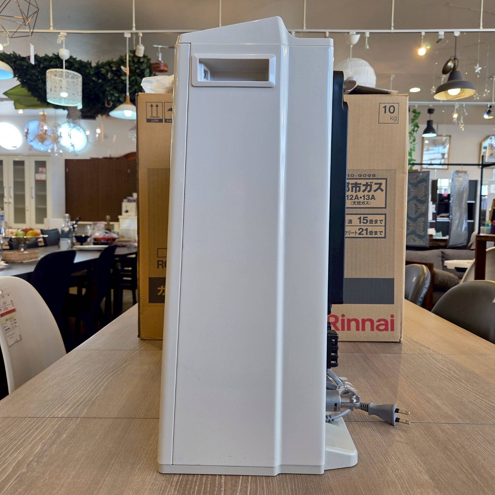 Rinnai リンナイ 都市ガス用 13A用 ガスファンヒーター RC-U5801E-WH