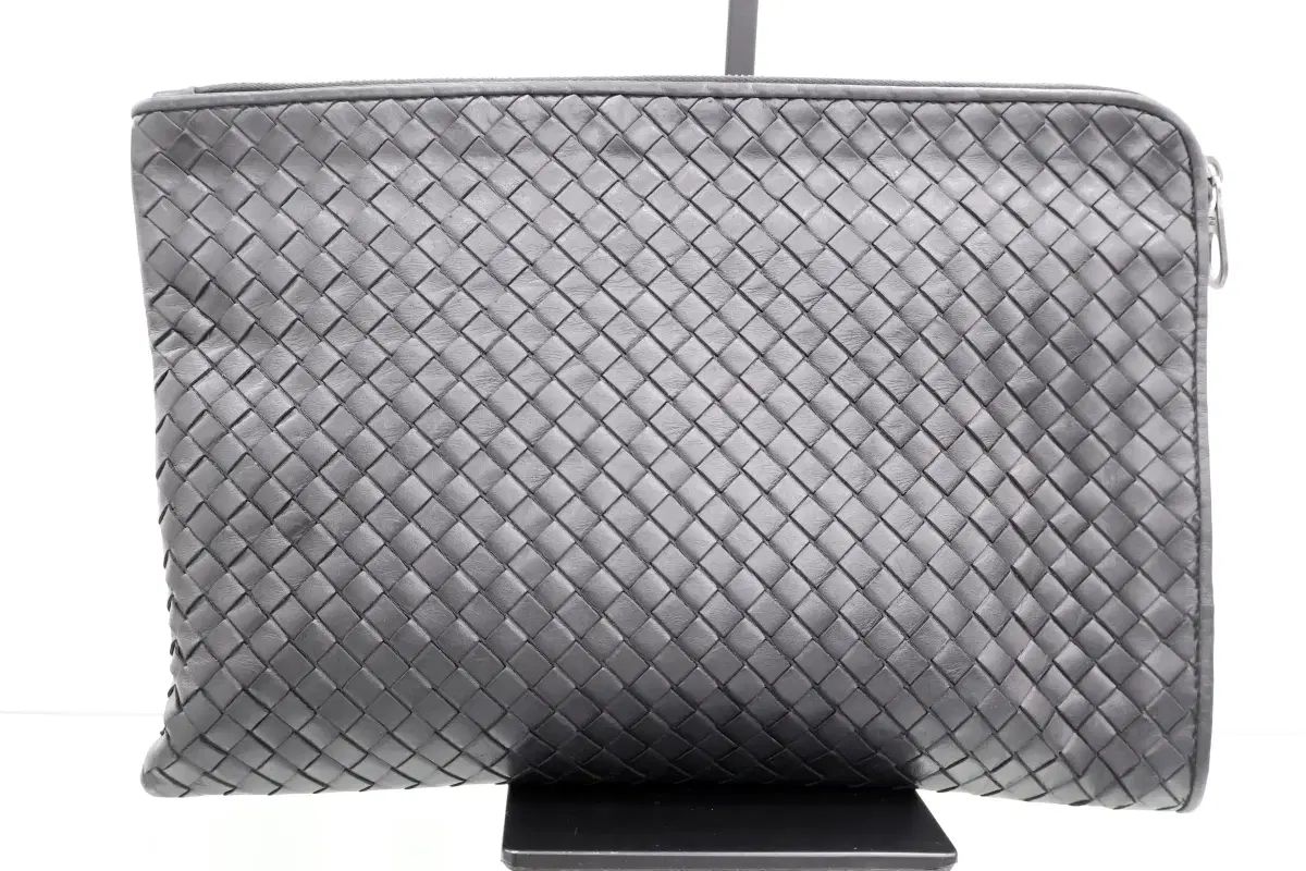 ボッテガ ヴェネタ イントレチャート ドキュメント クラッチバッグ 224052