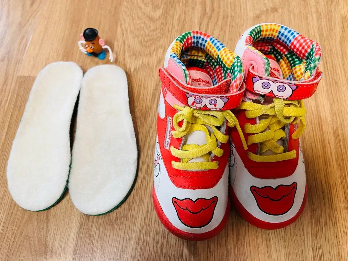 お重箱 5段重 金蒔絵 桜紋 蓋2枚 高脚台付