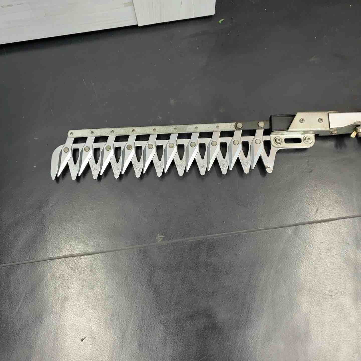 アルス ARS 高枝電動バリカン DK-0330 N ヘッジトリマ