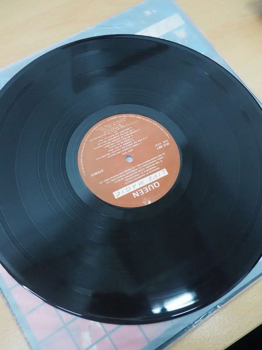 QUEEN Live Magic ライブ LIVE LP ビニール 出品 - メルカリ