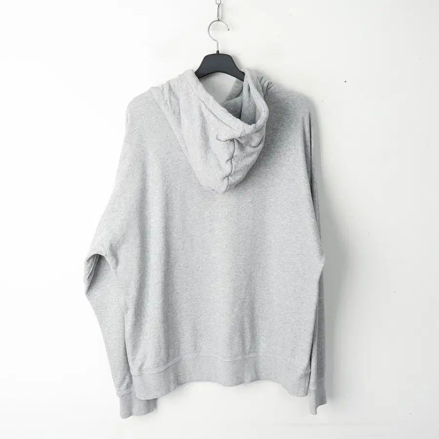 105 イザベル マラン マイル ロゴ フーディー