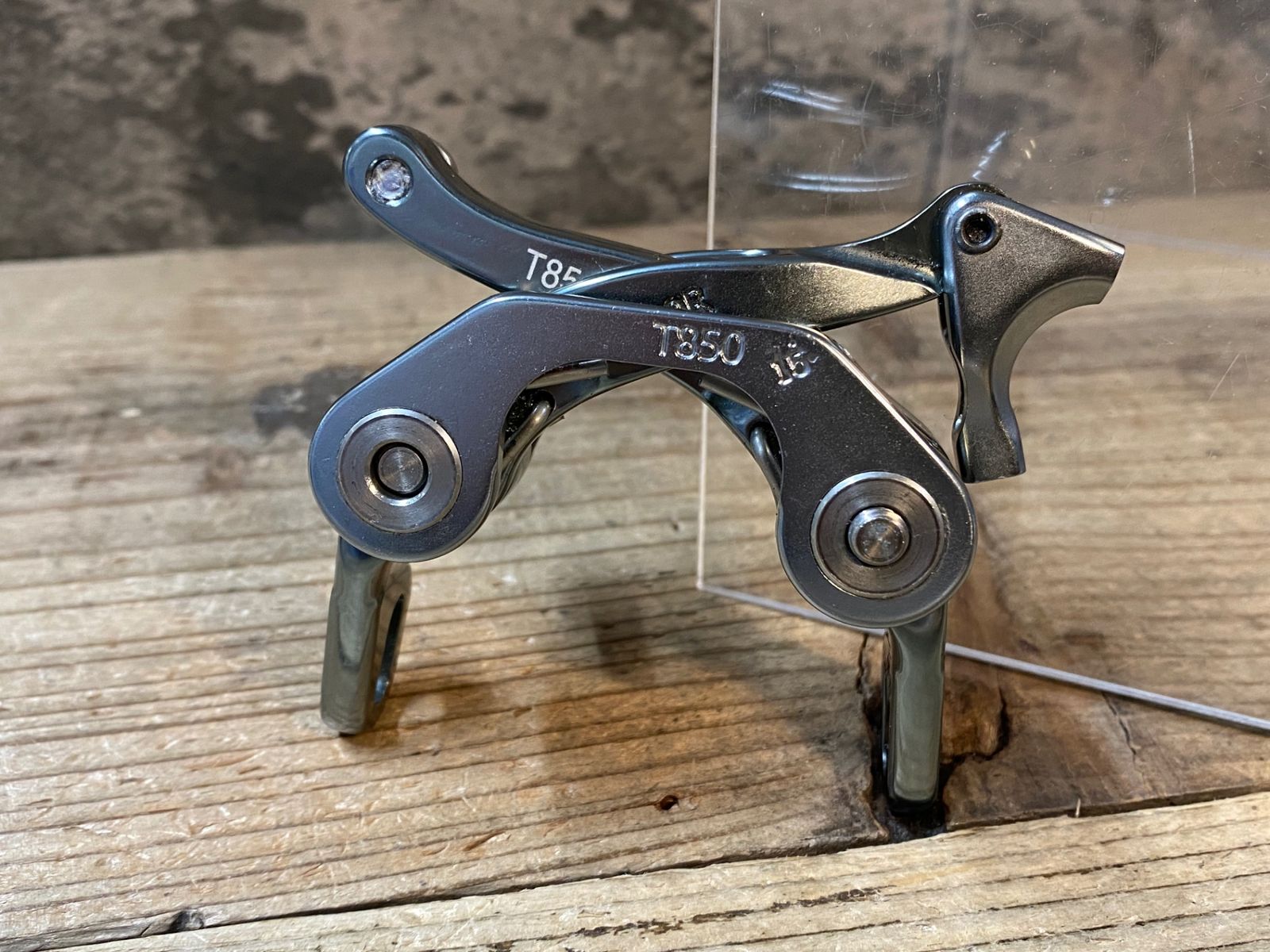 未使用品　ダイレクトマウント　キャリパーブレーキTRP JQ017 TRP T851 ダイレクトマウントブレーキ キャリパー ※シュー