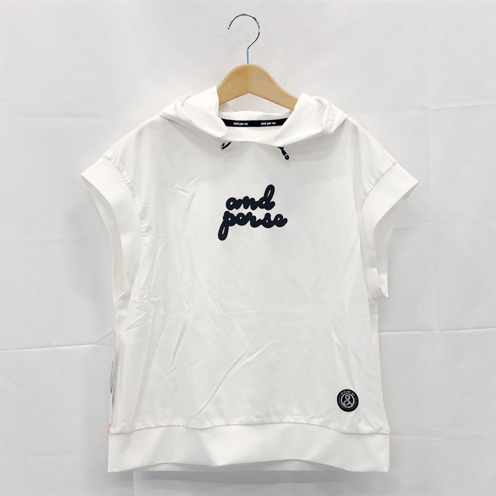 ! アンパスィ レディース Ｌサイズ スウェットフーディーシャツ ホワイト系 古着ゴルフウェア