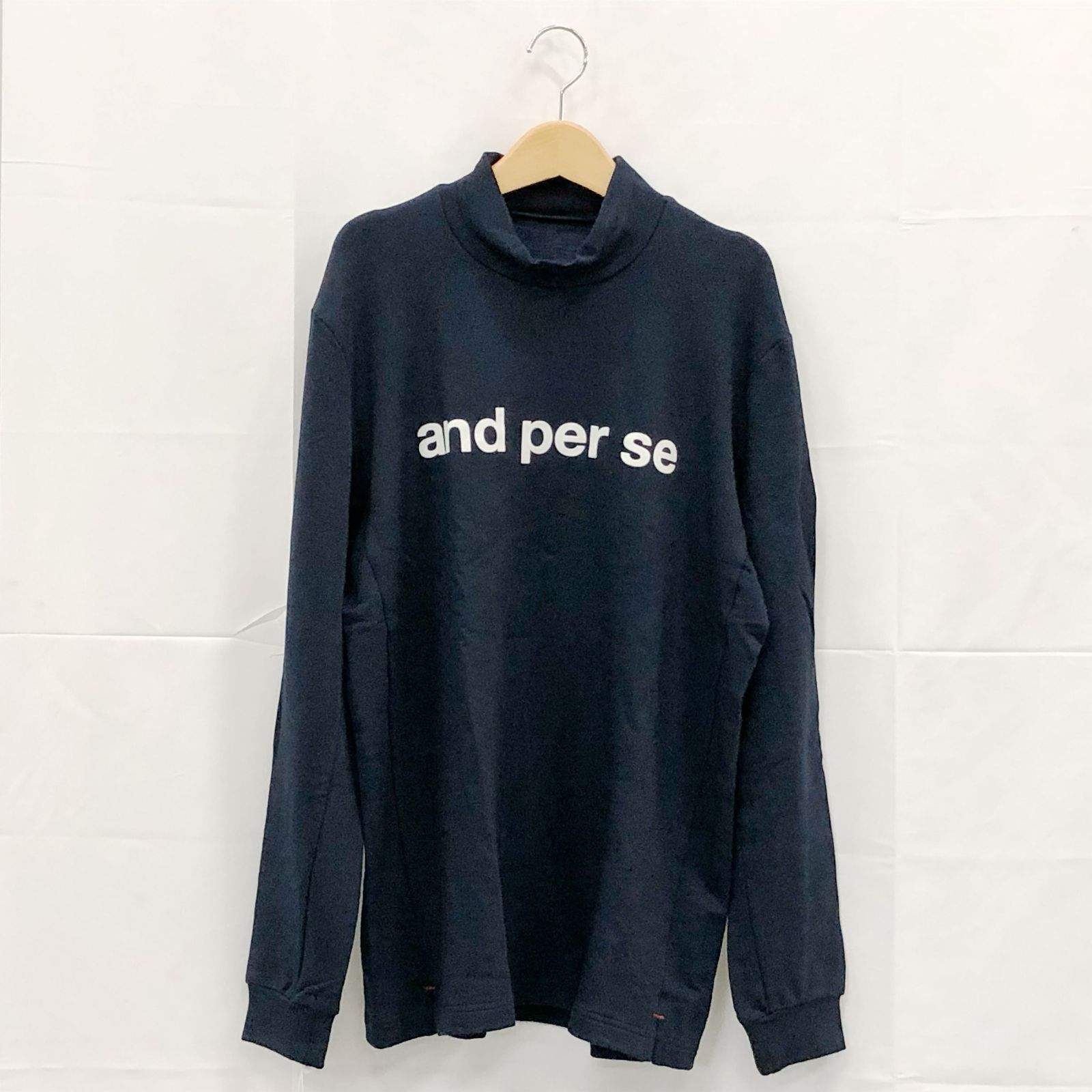 ! アンパスィ｜メンズ｜Ｌサイズ｜セルヒート長袖ハイネックシャツ｜ネイビー系｜古着ゴルフウェア