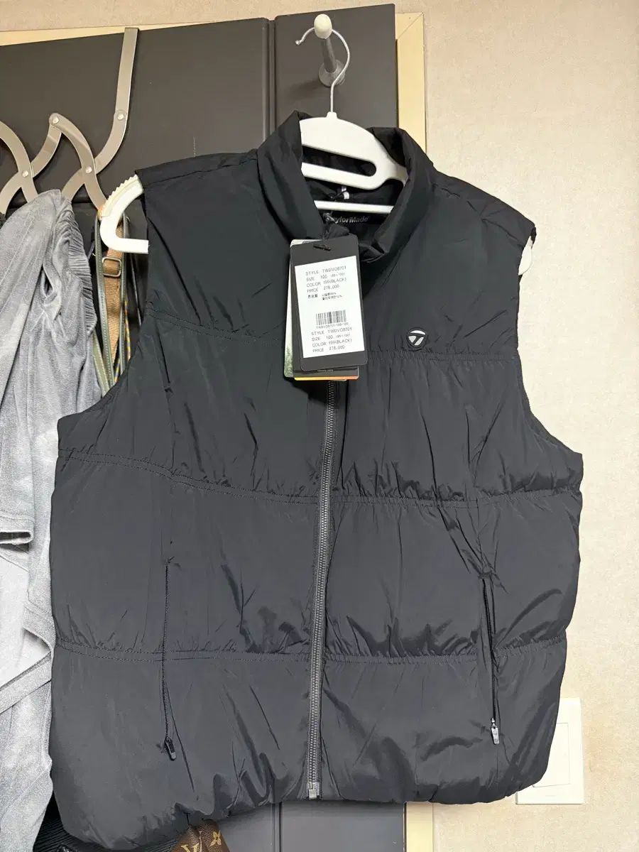テーラーメイド レディース 超軽量 ブラック ダウン ベスト サイズ100