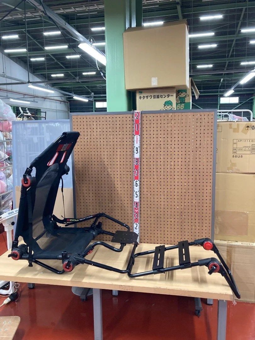 Next Level Racing レーシングコックピット F GTLite