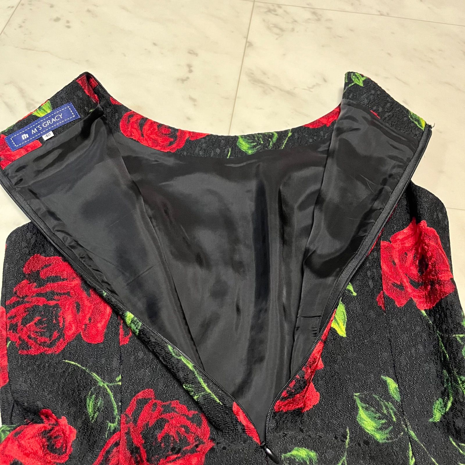 M'S GRACY エムズグレイシー バラ柄 ワンピース ノースリーブ 花 M'S GRACY エムズグレイシー バラ柄 ワンピース ノースリーブ 花
