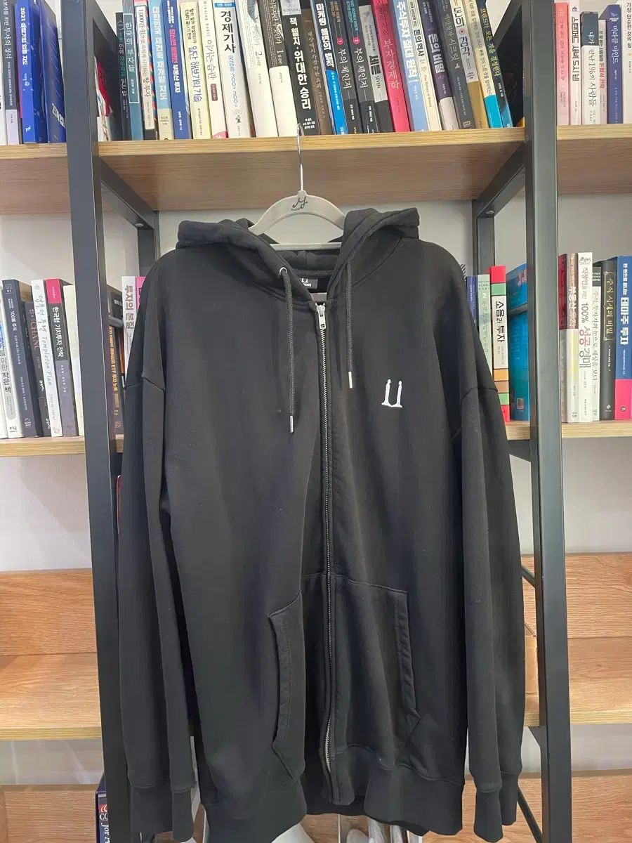 G-DRAGON ジードラゴン ウェーバーメンシュ WORLD TOUR WHO ジップアップ ブラック