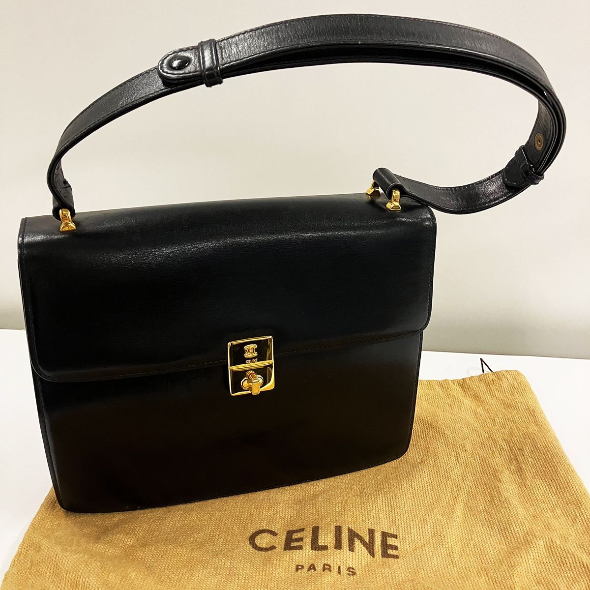 ボクシング.ゴング.プロレス同好会.キック.競技用.練習用.響く.本格的