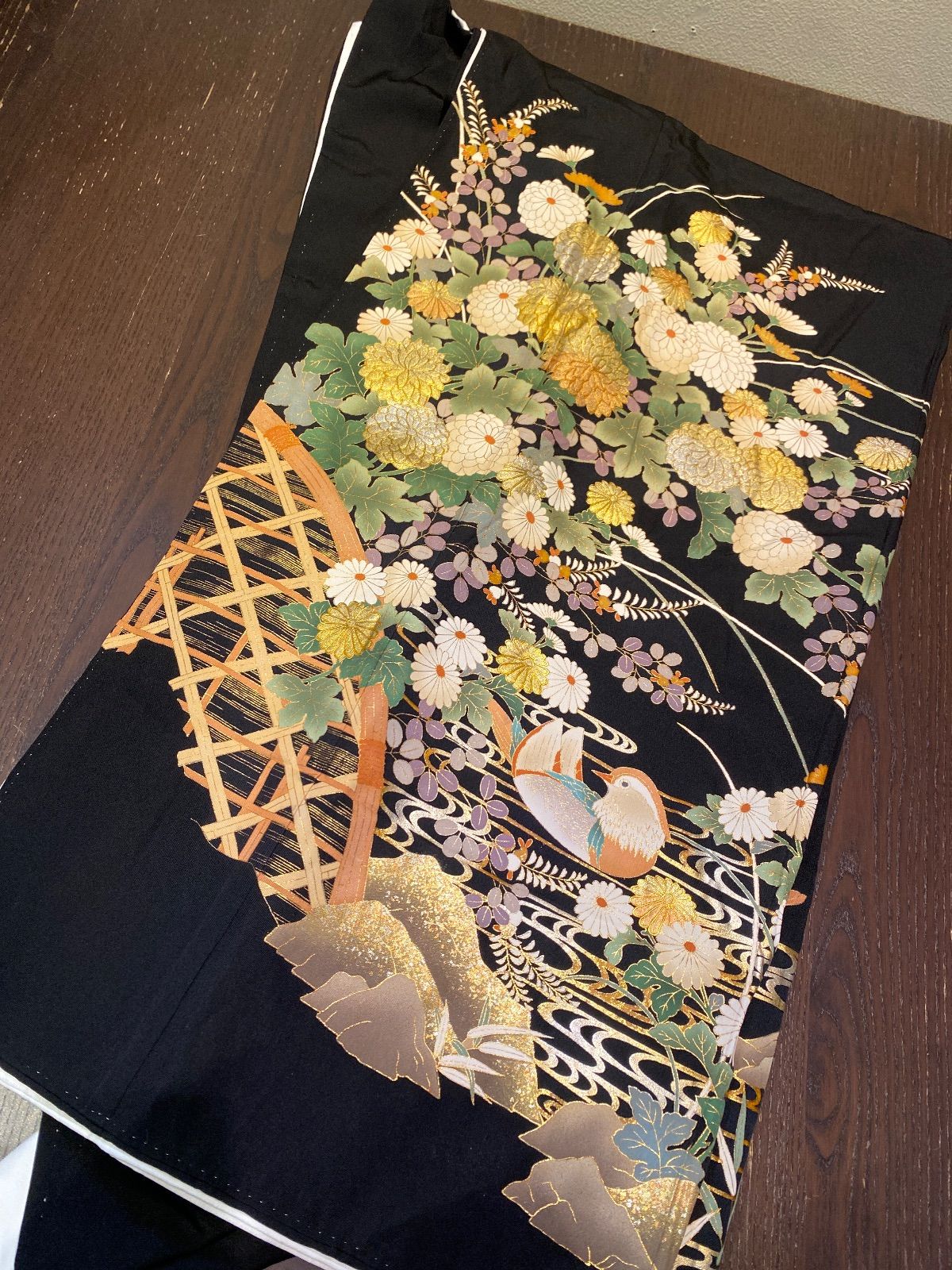 まとめ売り】正絹留袖5枚 リメイク素材 ハンドメイド向け - メルカリ