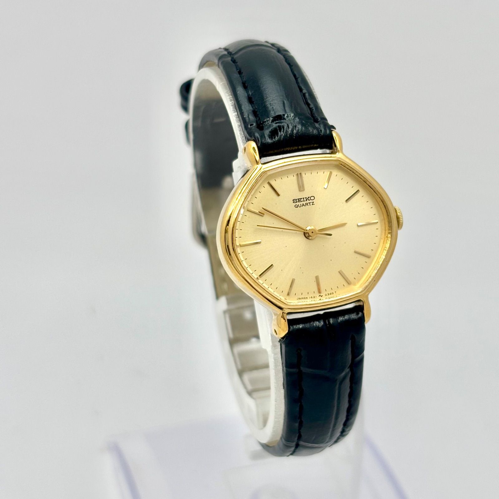 美品/新品電池】SEIKO セイコー レディース 腕時計 ゴールド 1421-5180