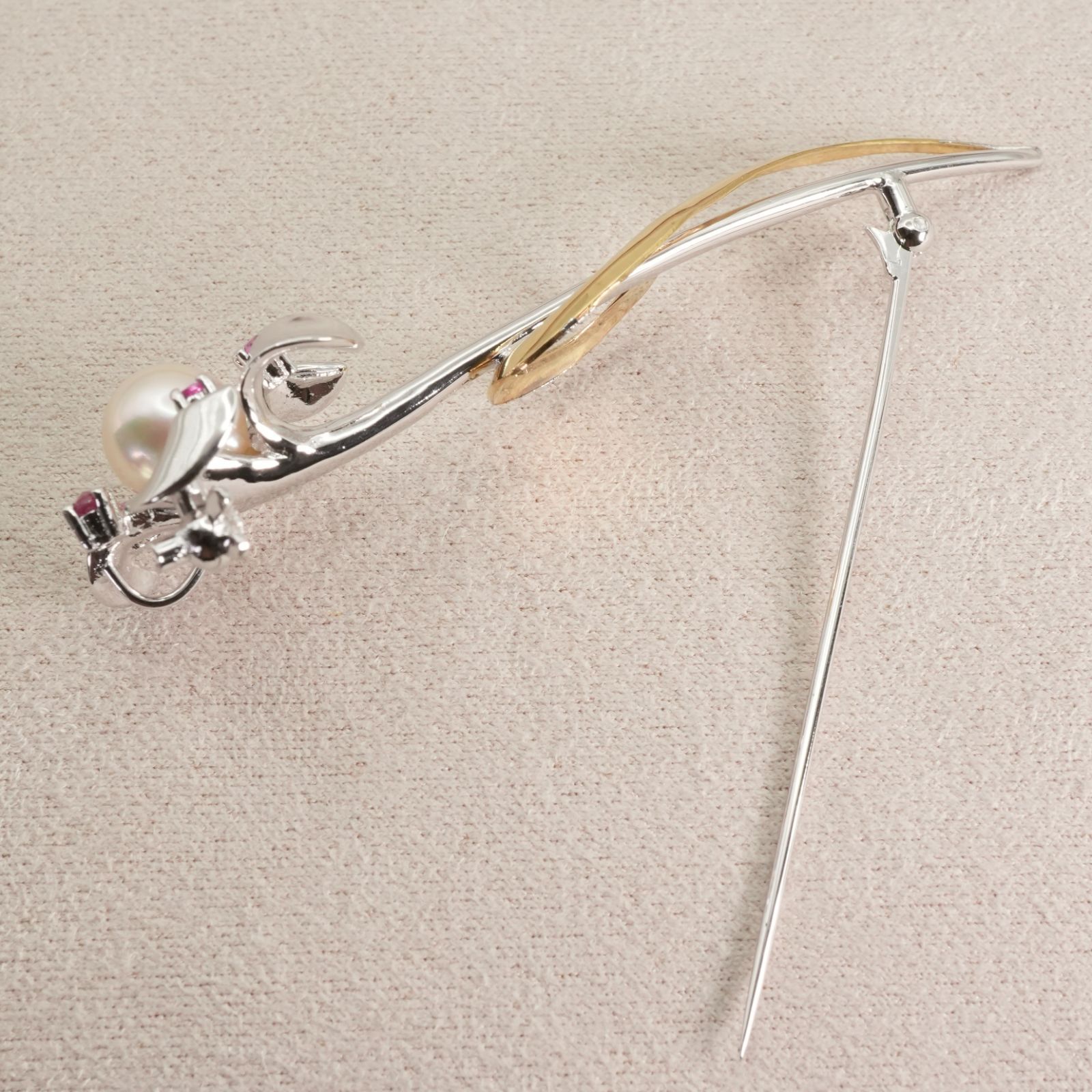 シルバー×K18 ルビー フラワー コンビ ブローチ お花/25-2220S - メルカリ