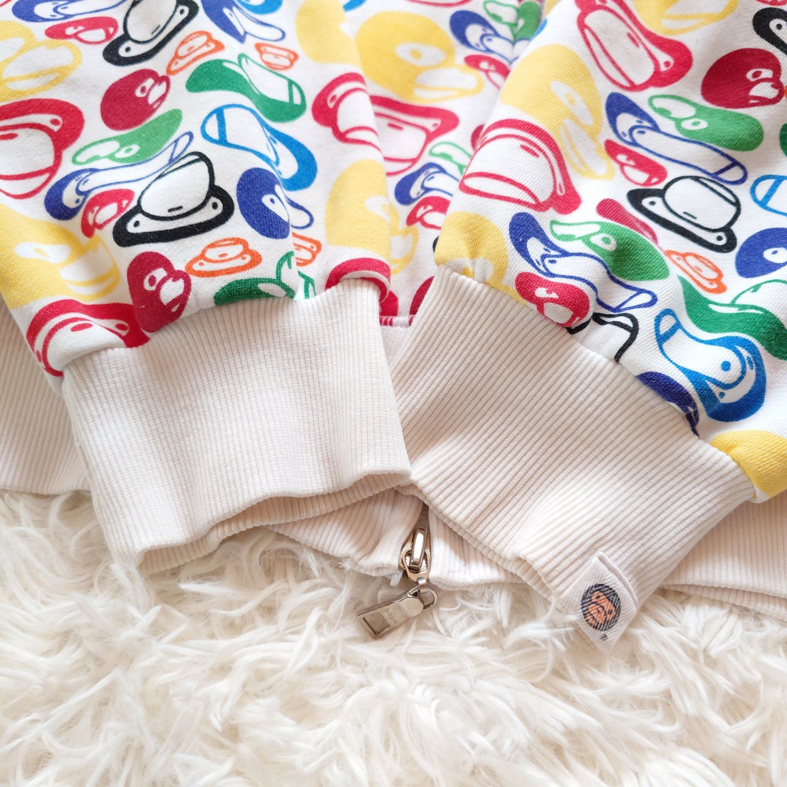 希少 A BATHING APE アベイシングエイプ BAPE milo マイロ フルジップ