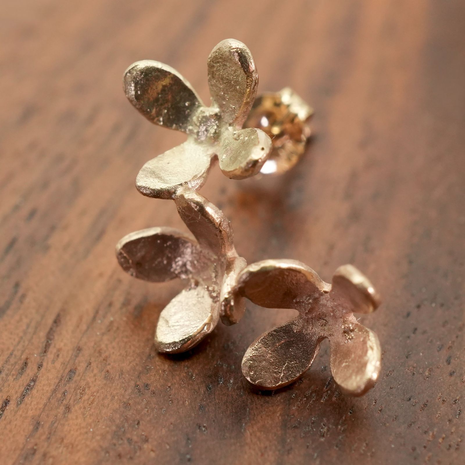 作家物 YUKO SATO キンモクセイ ピアス K 10 25 2404 M