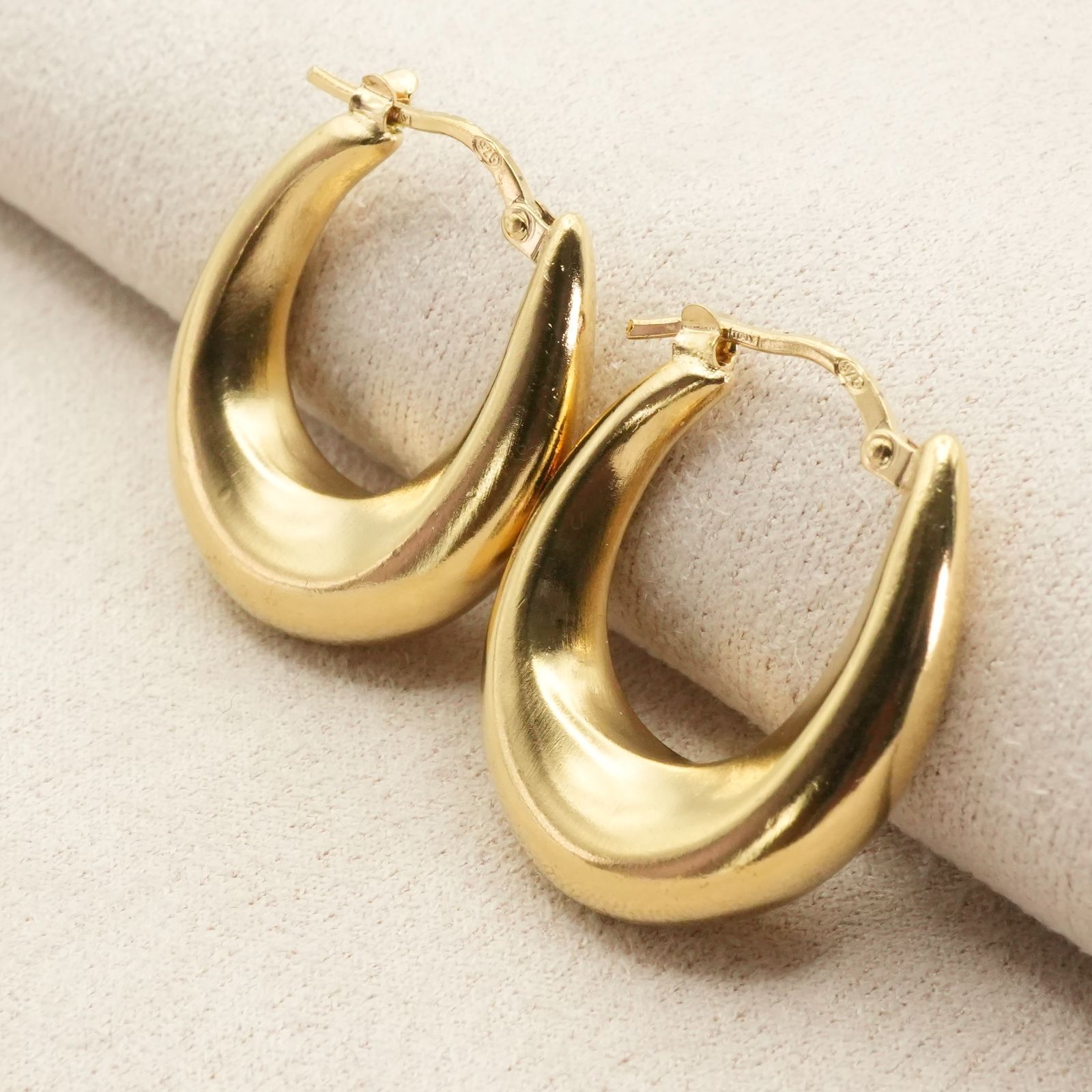 ルイーズダマス ゴールド フープ ピアス 25 2314箱