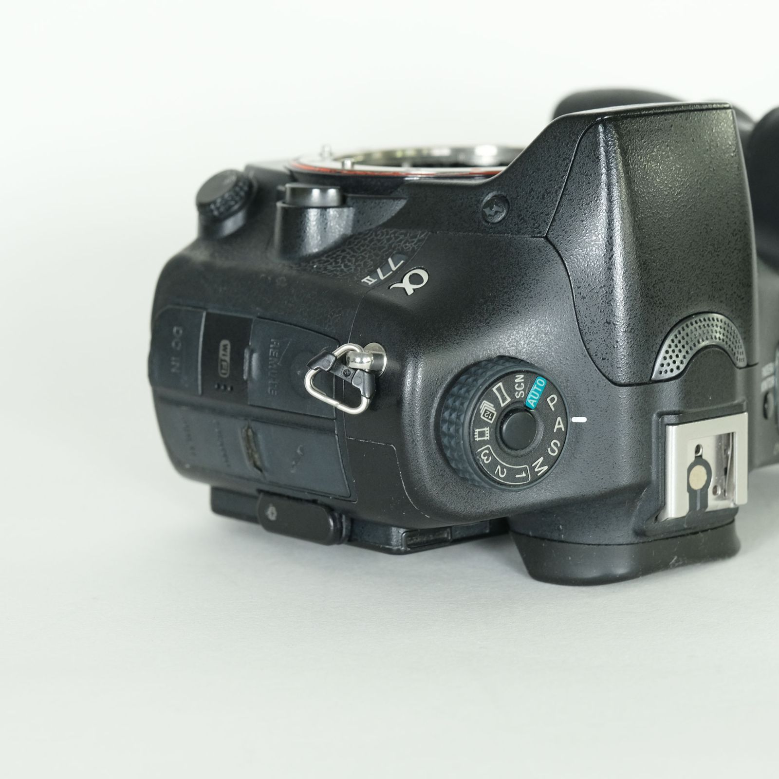 並品] SONY α77IIボディ ILCA-77M2 | ソニーAマウント - メルカリ