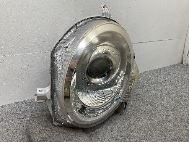 1282 シエンタ ダイス NCP81G NCP85G 後期 左ライト HID 52-240