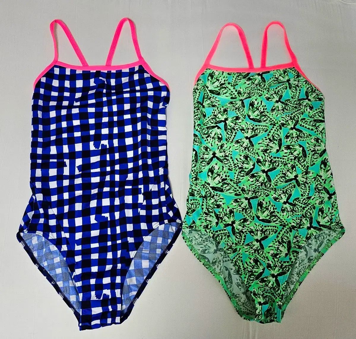 ファンキタ CHECK IN ウ8 ナビ 10万