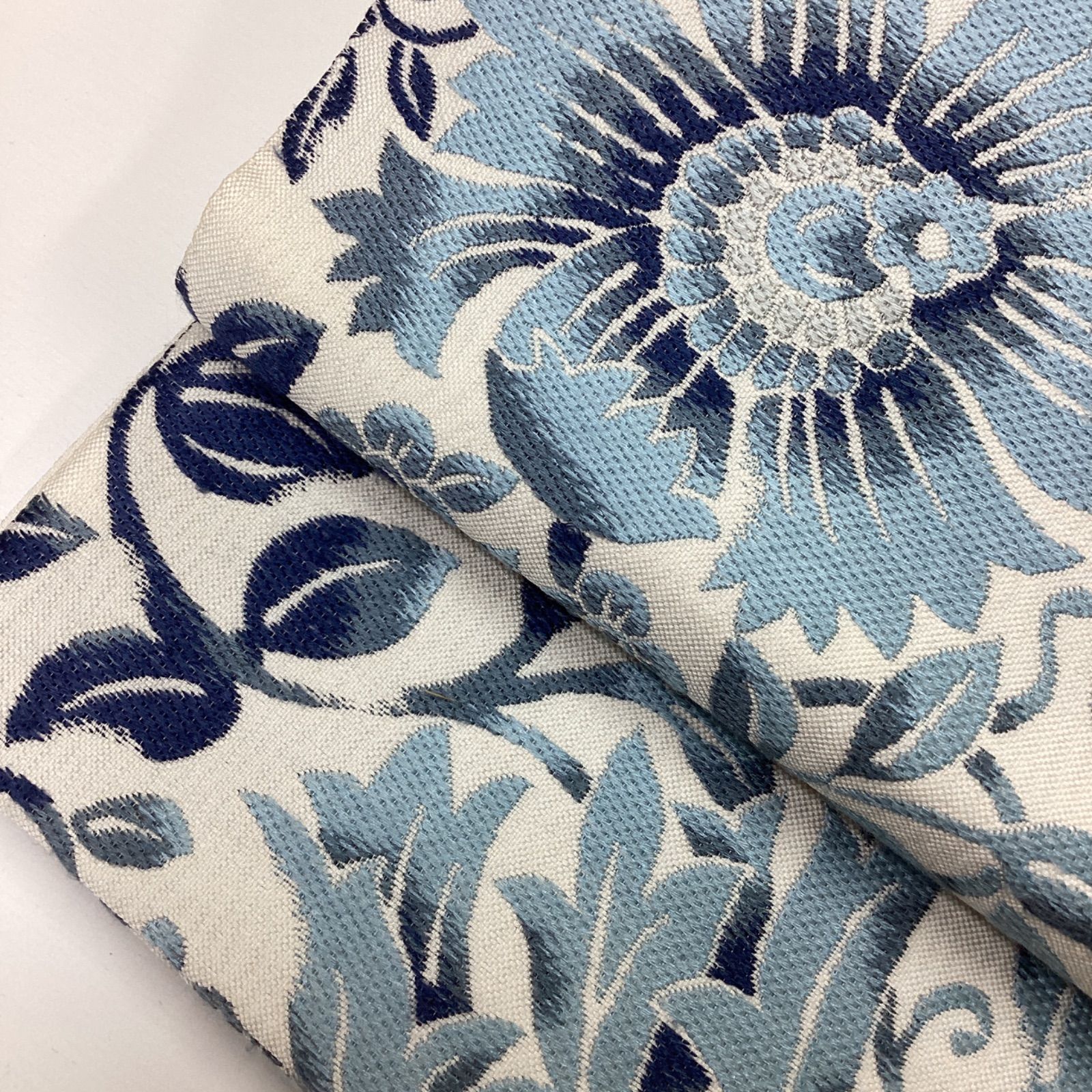 品 六通袋帯 刺繍柄 正絹R69