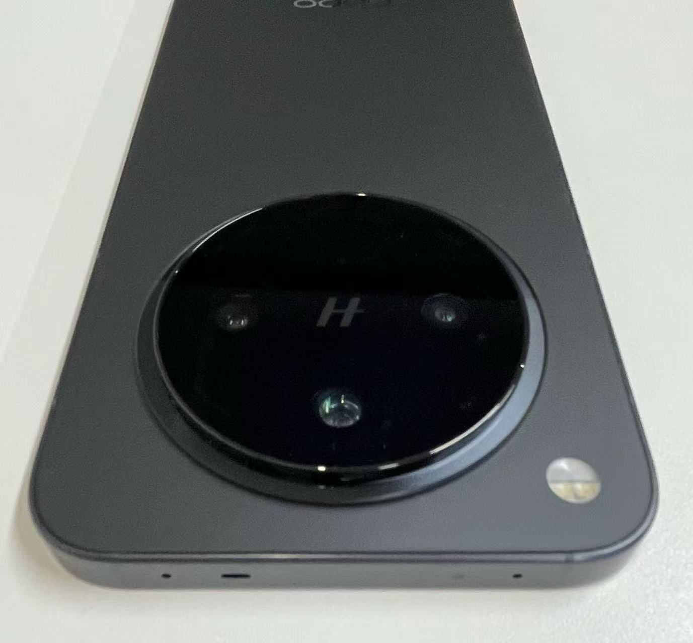 美品 OPPO Find X8 16GB+512GB SIMフリー [スペースブラック] - メルカリ