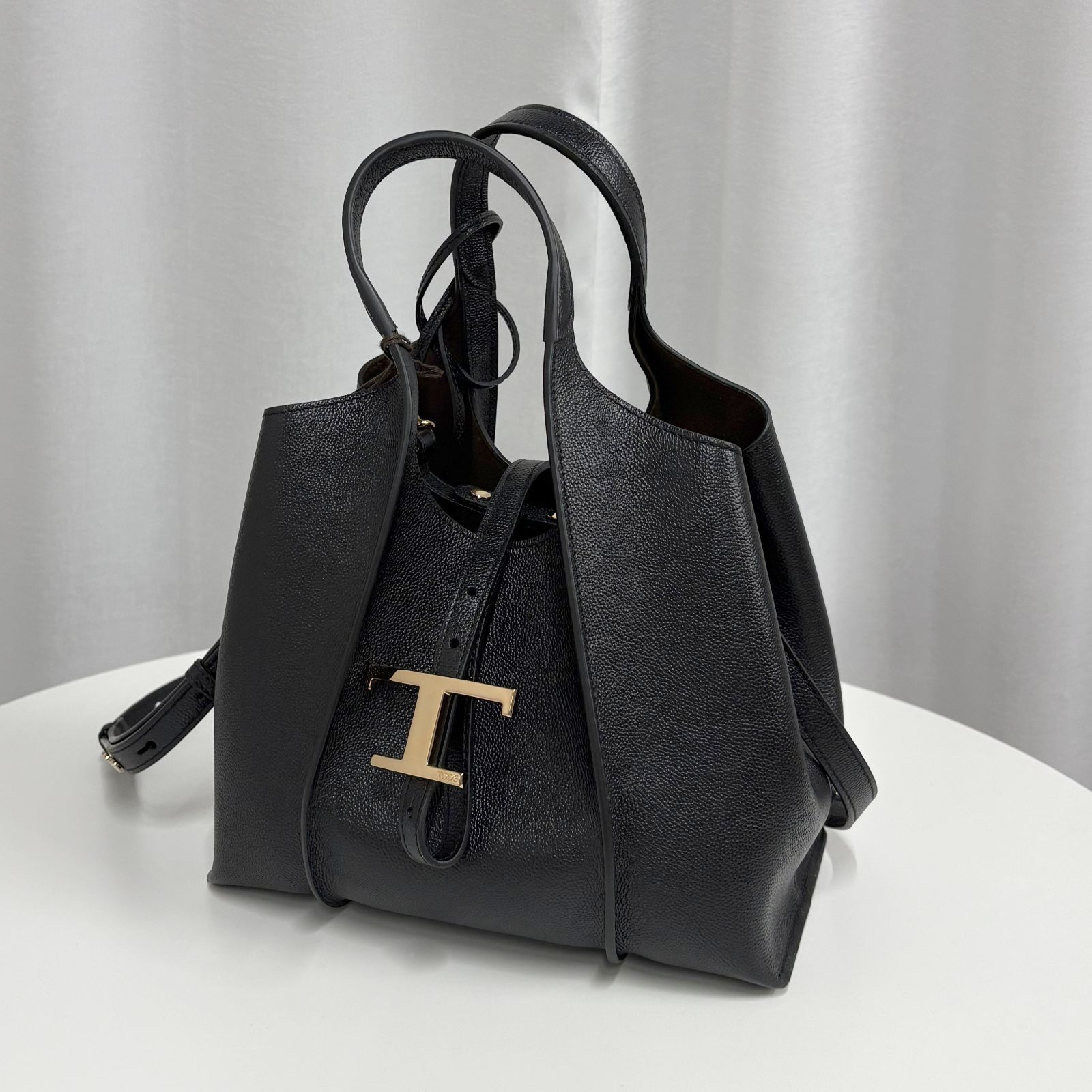 TOD'S T タイムレス レザー ショッピング バッグ ミニ ハンドバッグ　ブラック　ショルダーバッグ