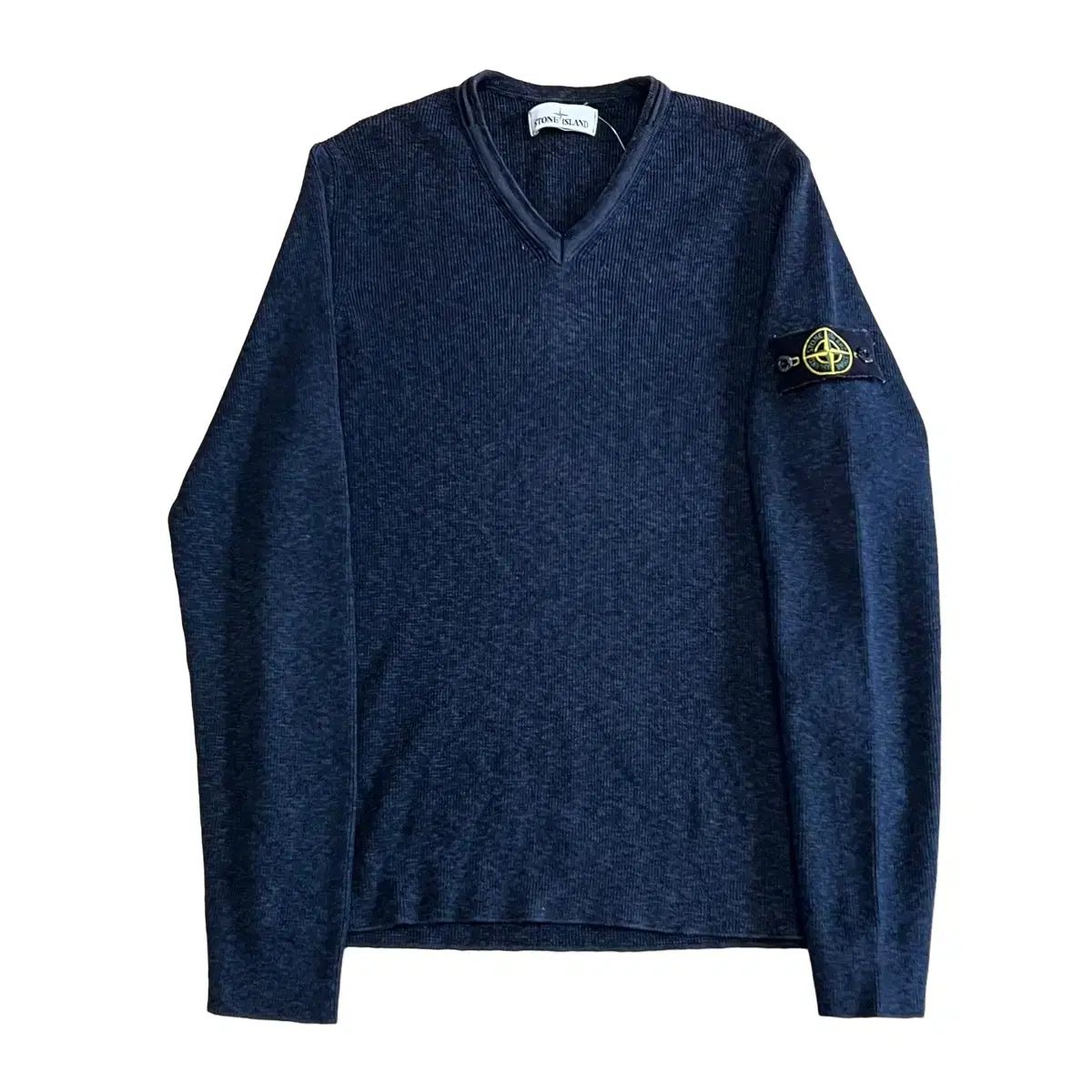 100 ストーンアイランド パッチワッペン Vネック ニット