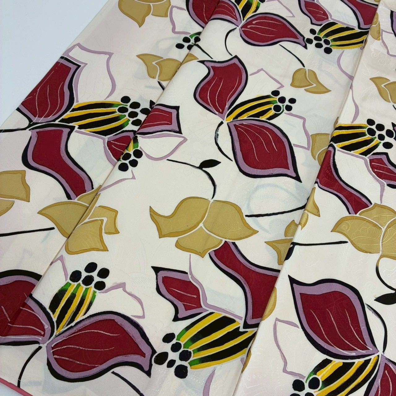 新品しつけ糸付き⭐︎訪問着　植物染め　蝶文様　袷　正絹　週末セール11/14〜16 小紋 正絹 素敵な染め しつけ糸 袷 着物 MK-1780 - メルカリ