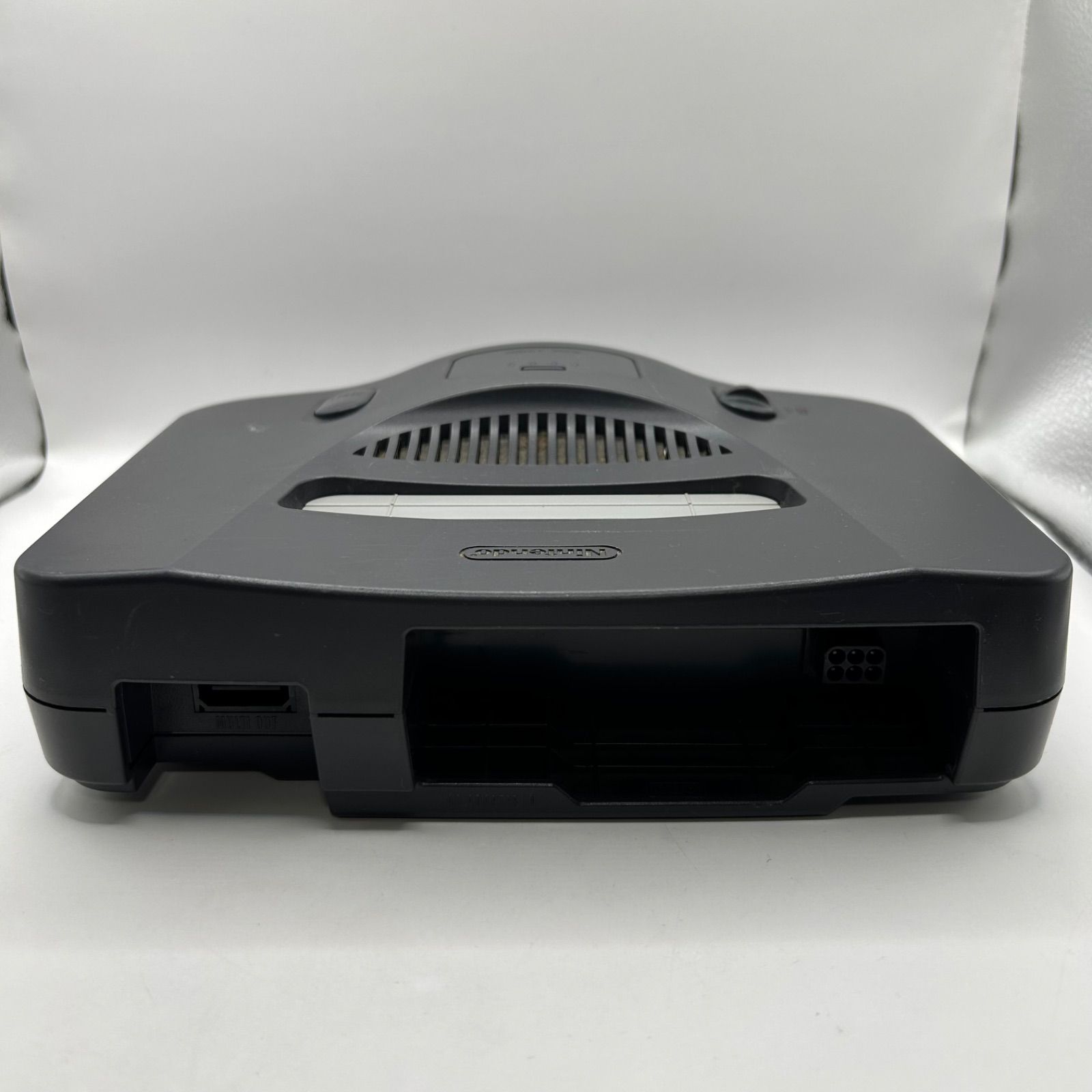 Nintendo64 ニンテンドー64 本体 NUS-001 - メルカリ Nintendo64 ニンテンドー64 本体 NUS-001 - メルカリ