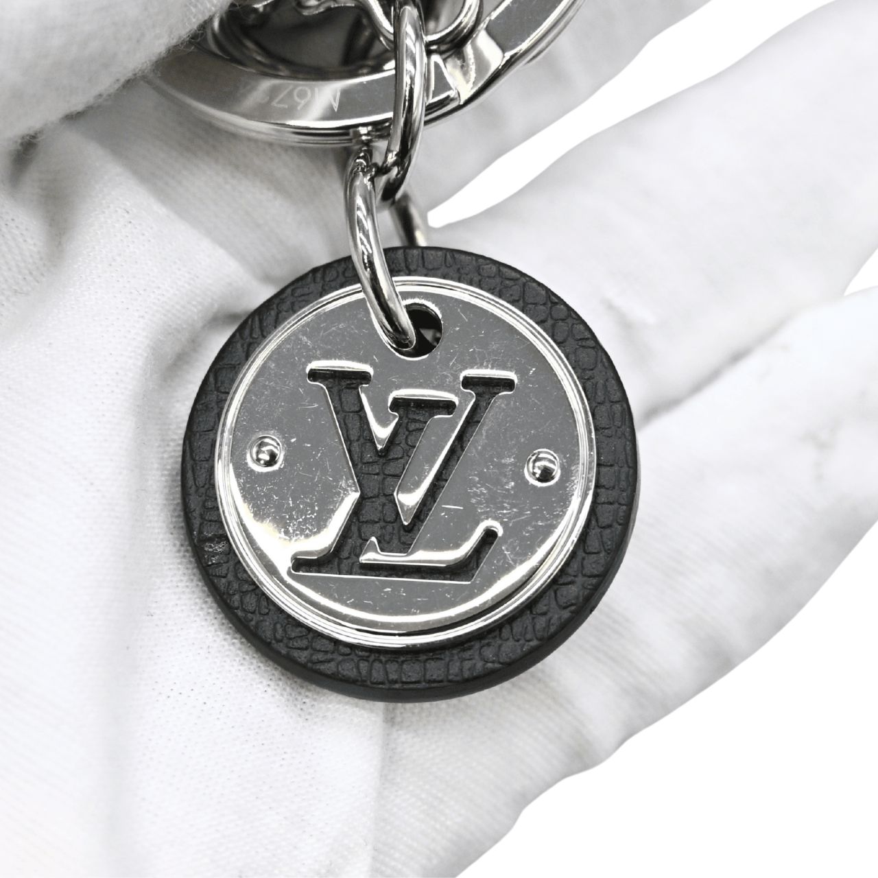 LOUIS VUITTON ルイヴィトン タイガ ポルトクレ ネオ LVクラブ