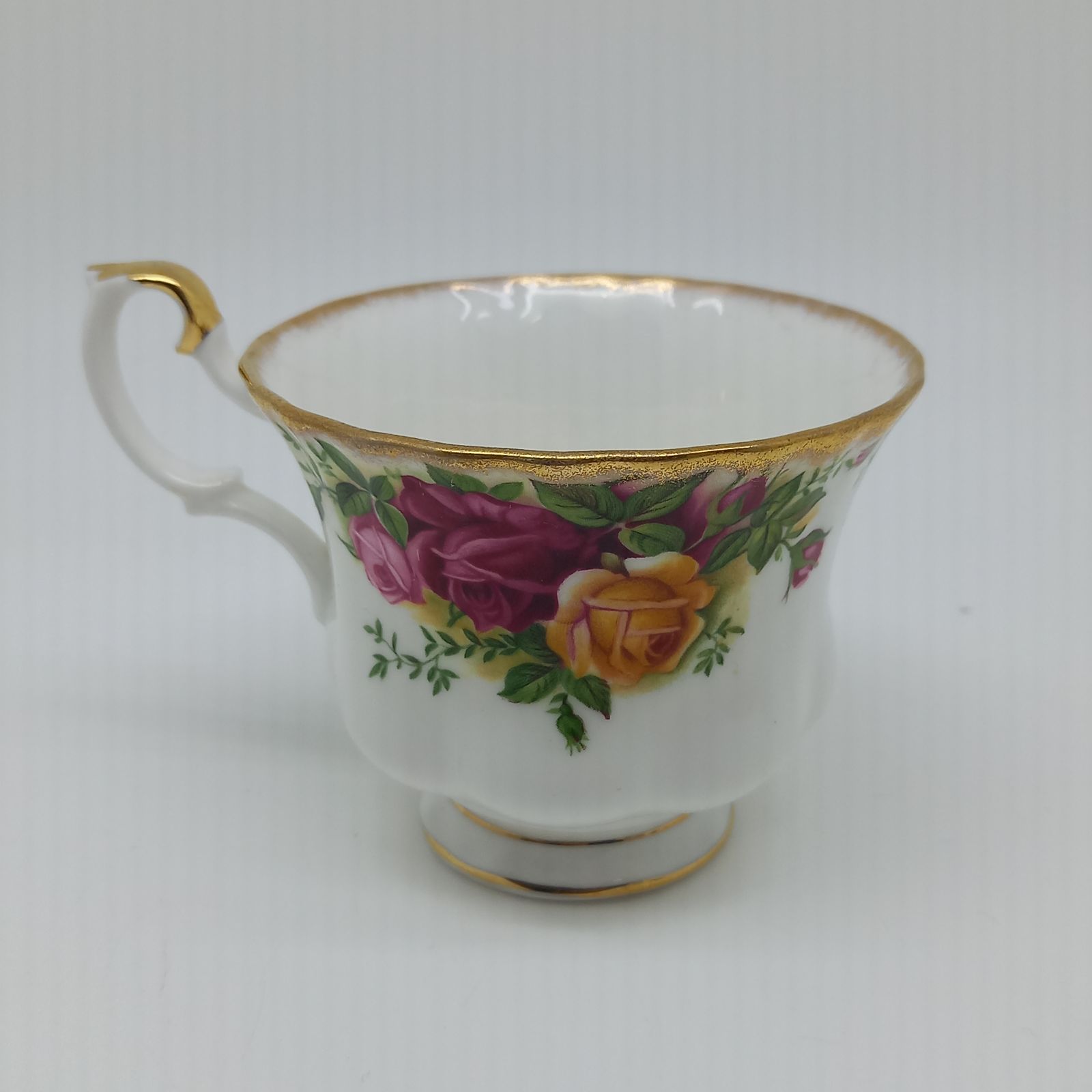 美品 ROYAL ALBERT ロイヤルアルバート オールドカントリーローズ 