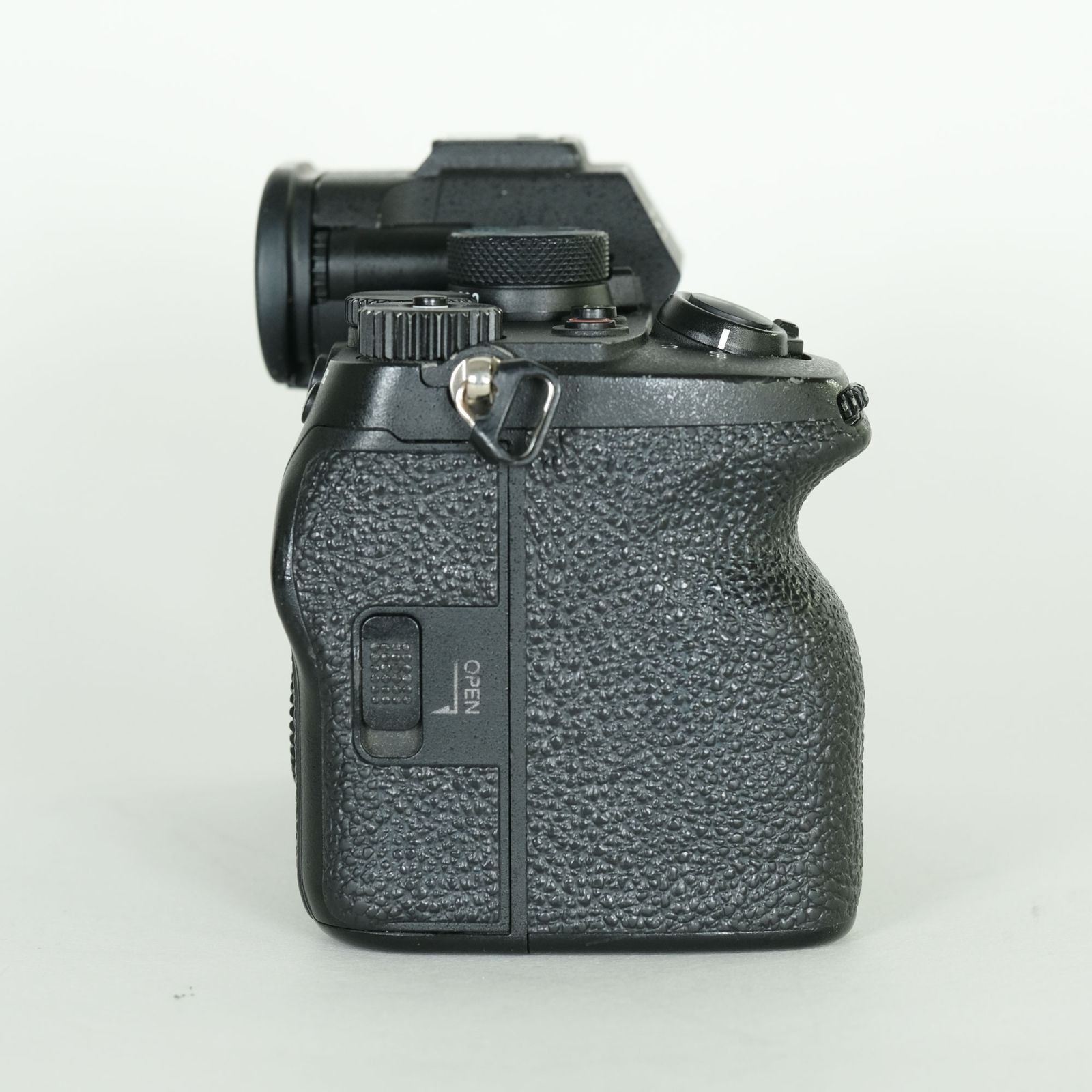 SONY α7 Ⅳ 中古良品ボディ(シャッター数11,864) SONY α7 Ⅳ 良品ボディ(シャッター数11,864)