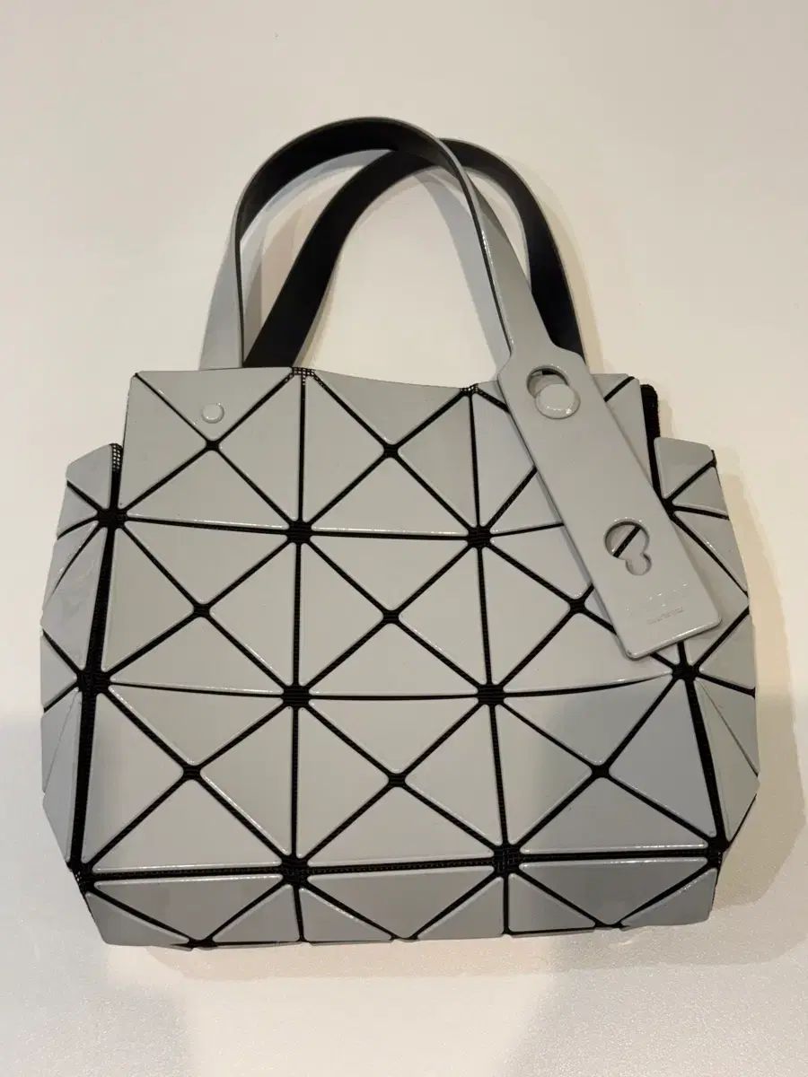 BAO BAO ISSEY MIYAKE バオバオイッセイミヤケ カラット CARAT ミニ