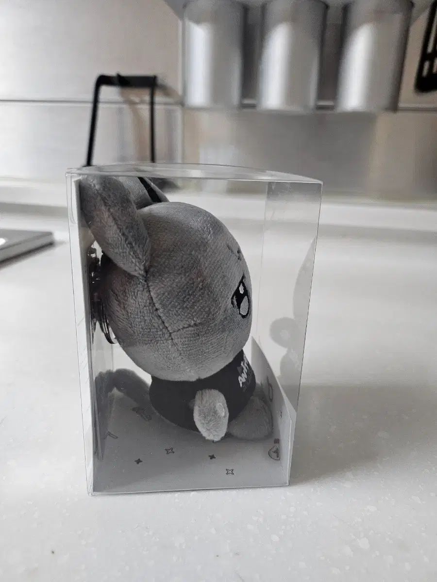 ATEEZ（エイティーズ・アチズ）ウヨン(WOOYOUNG) ぬいぐるみ、アニメ