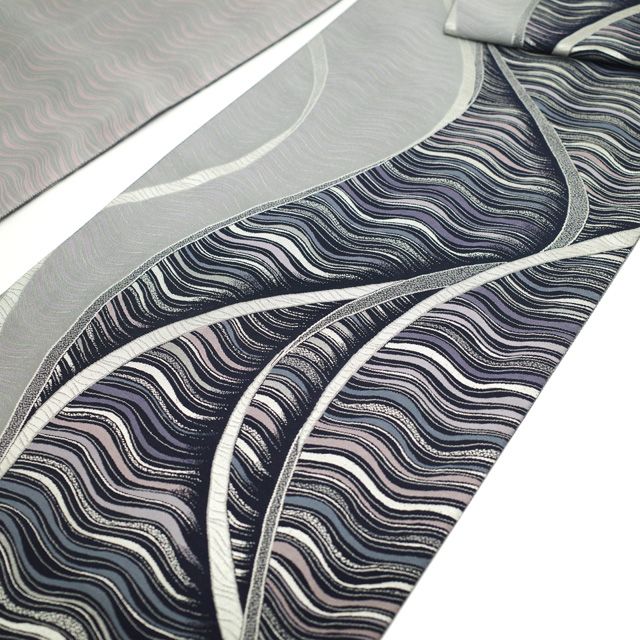 中古】 本場筑前博多織 袋帯 リサイクル 正絹 全通柄 大倉織物 誠之輔