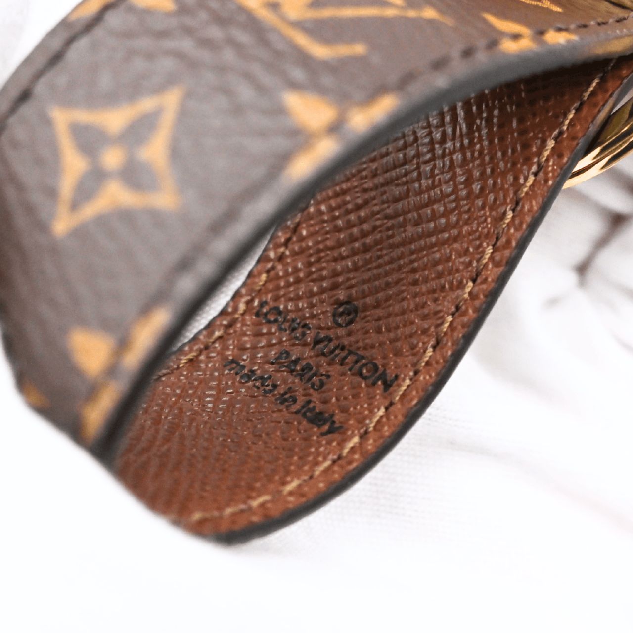 LOUIS VUITTON ルイヴィトン モノグラム キーホルダー・ドラゴンヌ